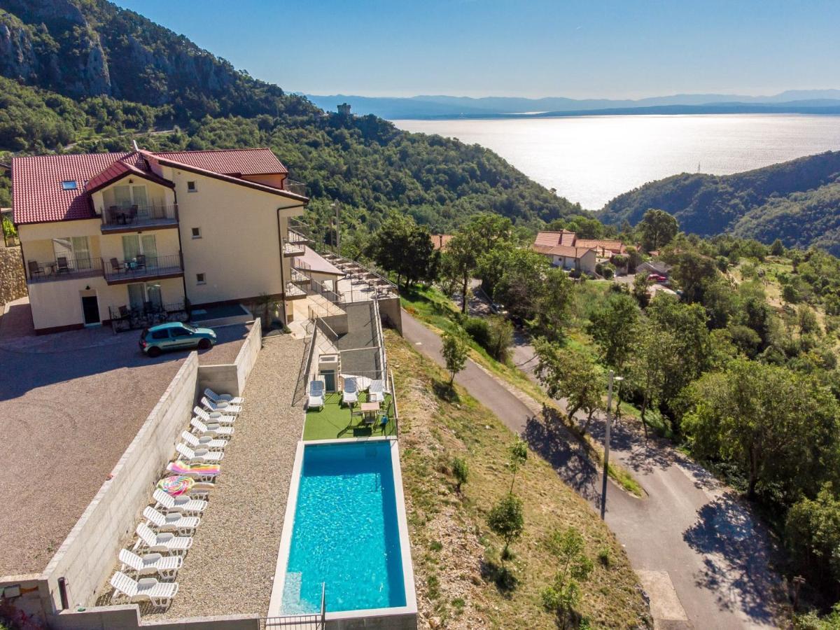 Pansion Villa Betina Ловран Экстерьер фото